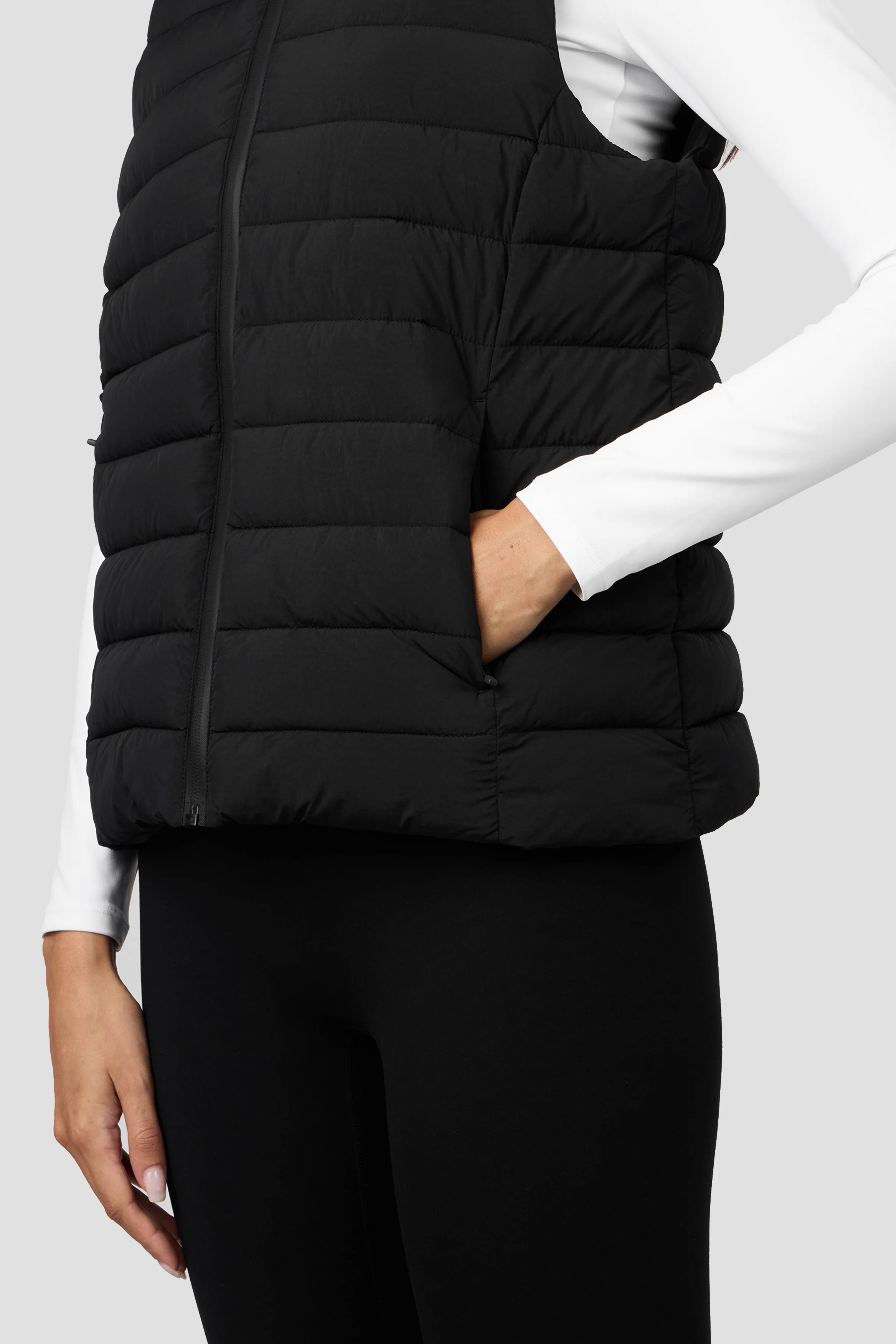 Cirque Fit Vest - Black - Image 6
