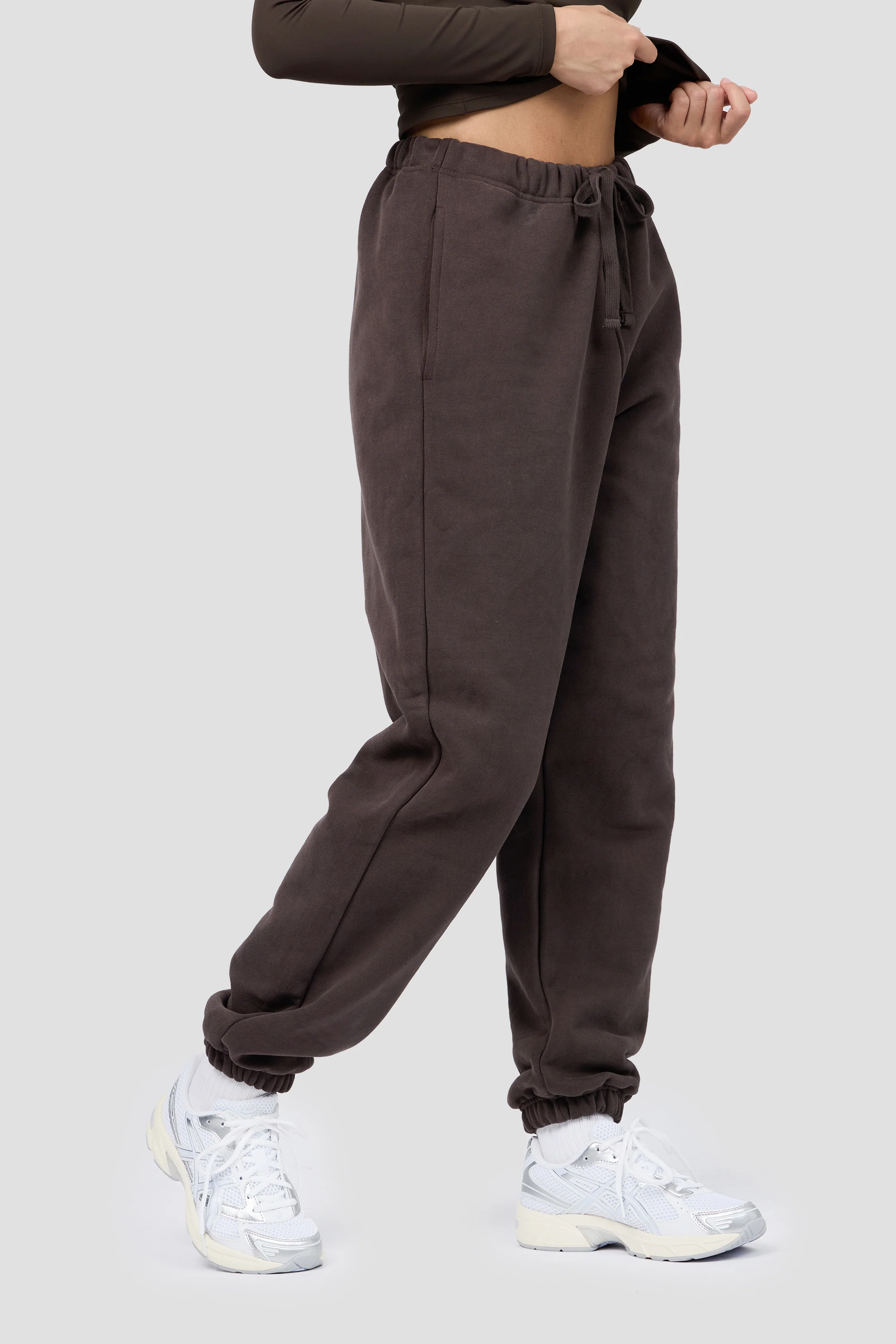 Form Fleece Jogger - Cocoa - Image 2