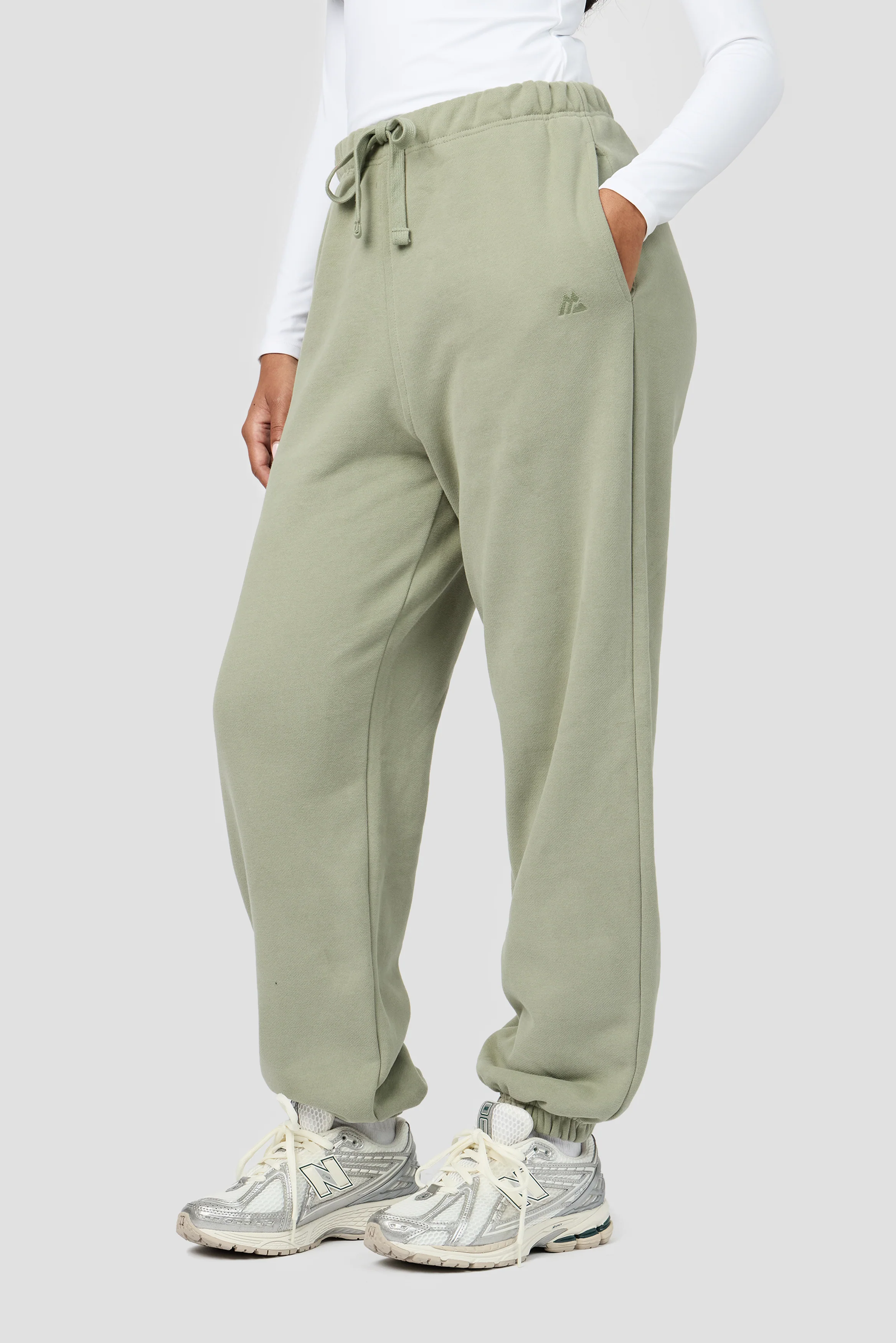 Form Fleece Jogger - Herb