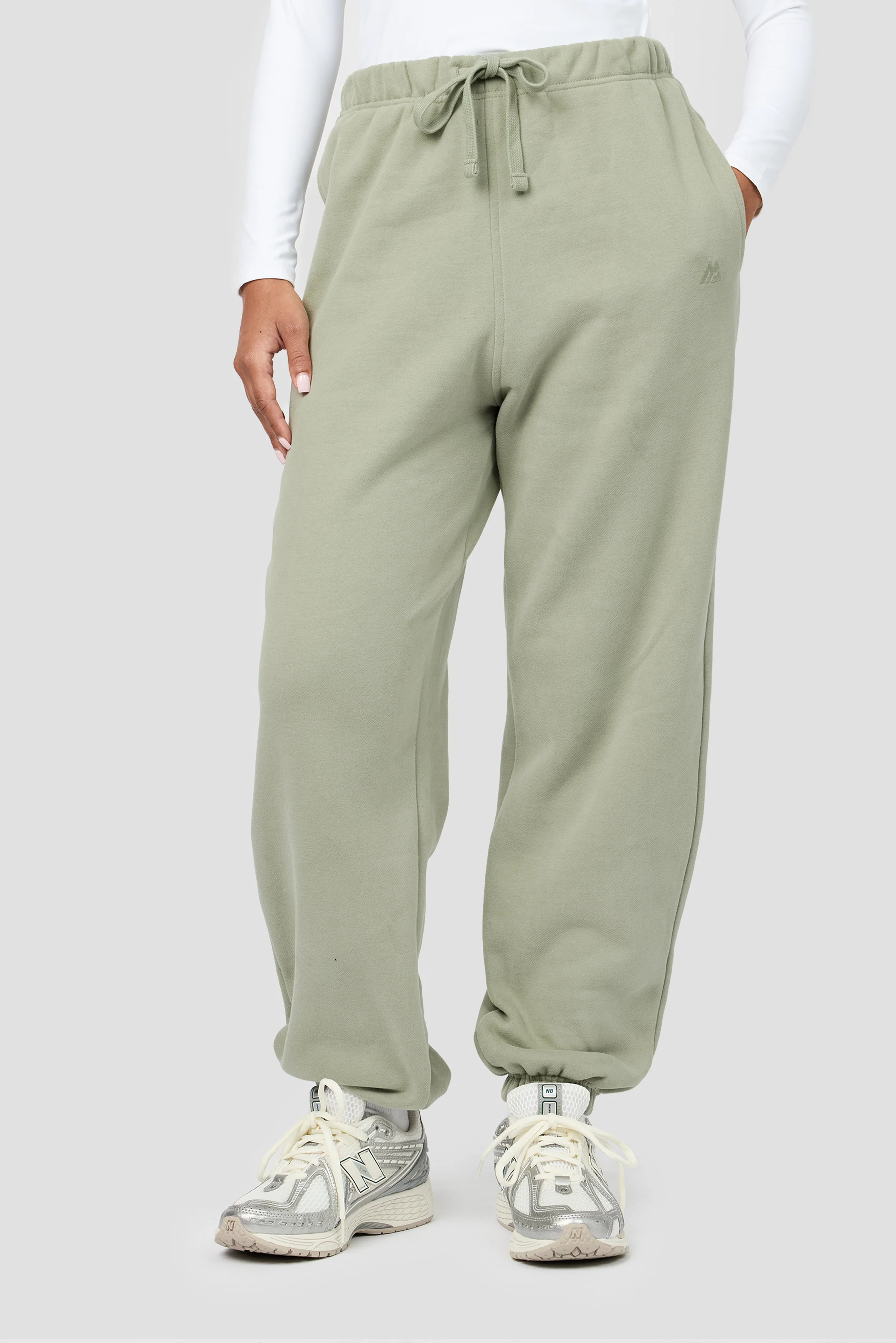 Form Fleece Jogger - Herb - Image 4