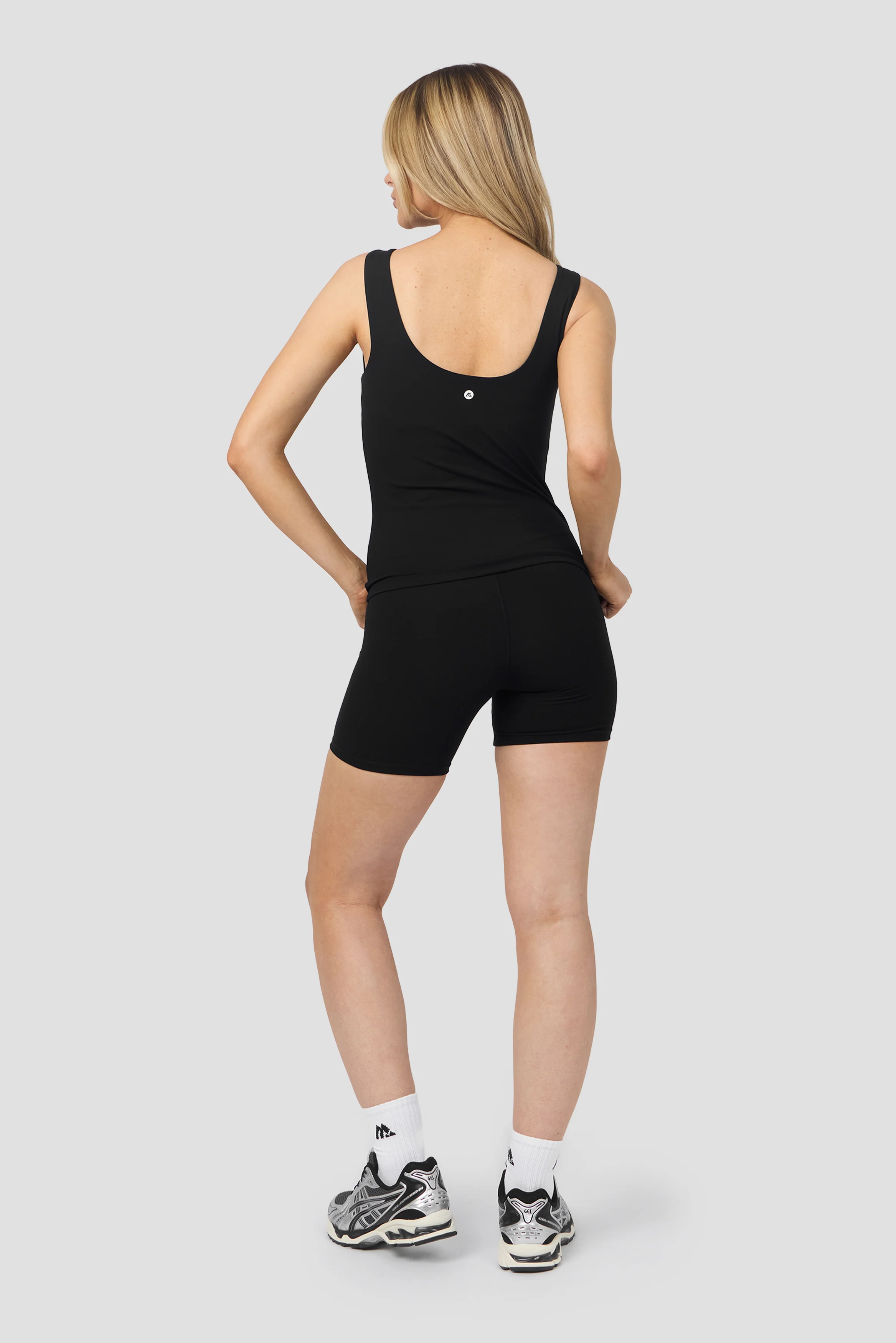 Form Tank - Black - Image 5