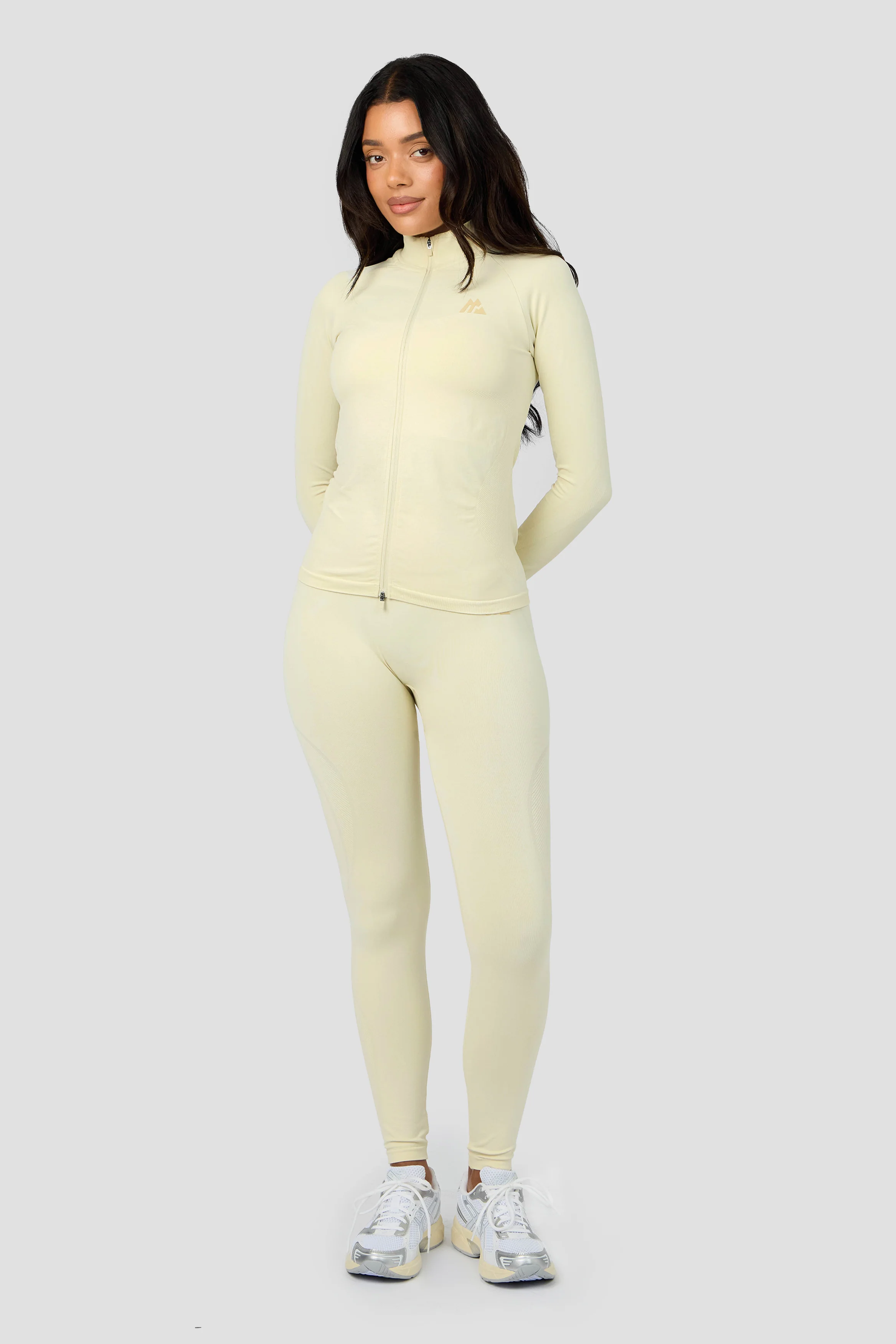 Evolve 2.0 Seamless Full Zip - Vanilla Foam - Image 3
