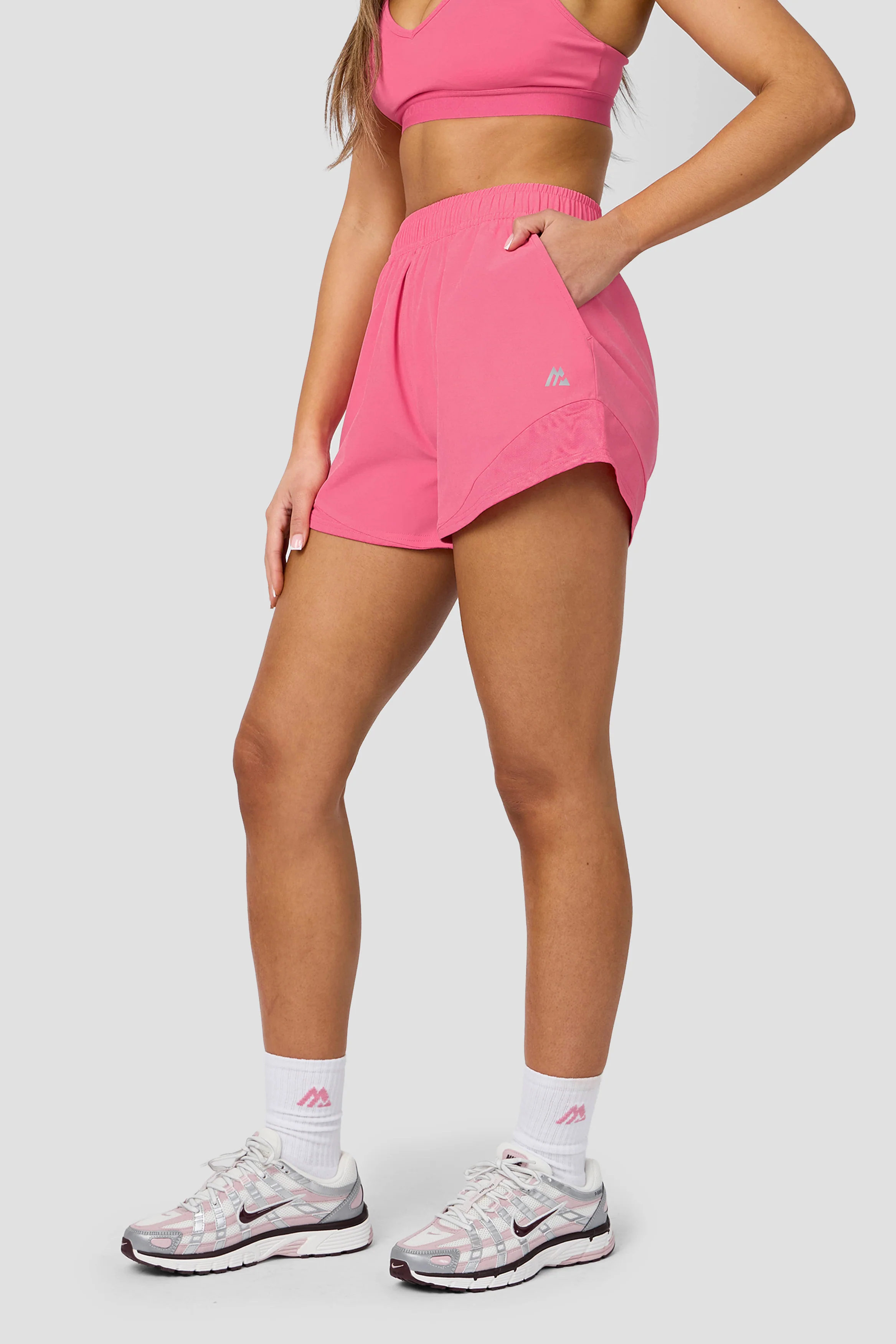 Women's Fly 2.0 Short - Peony Pink