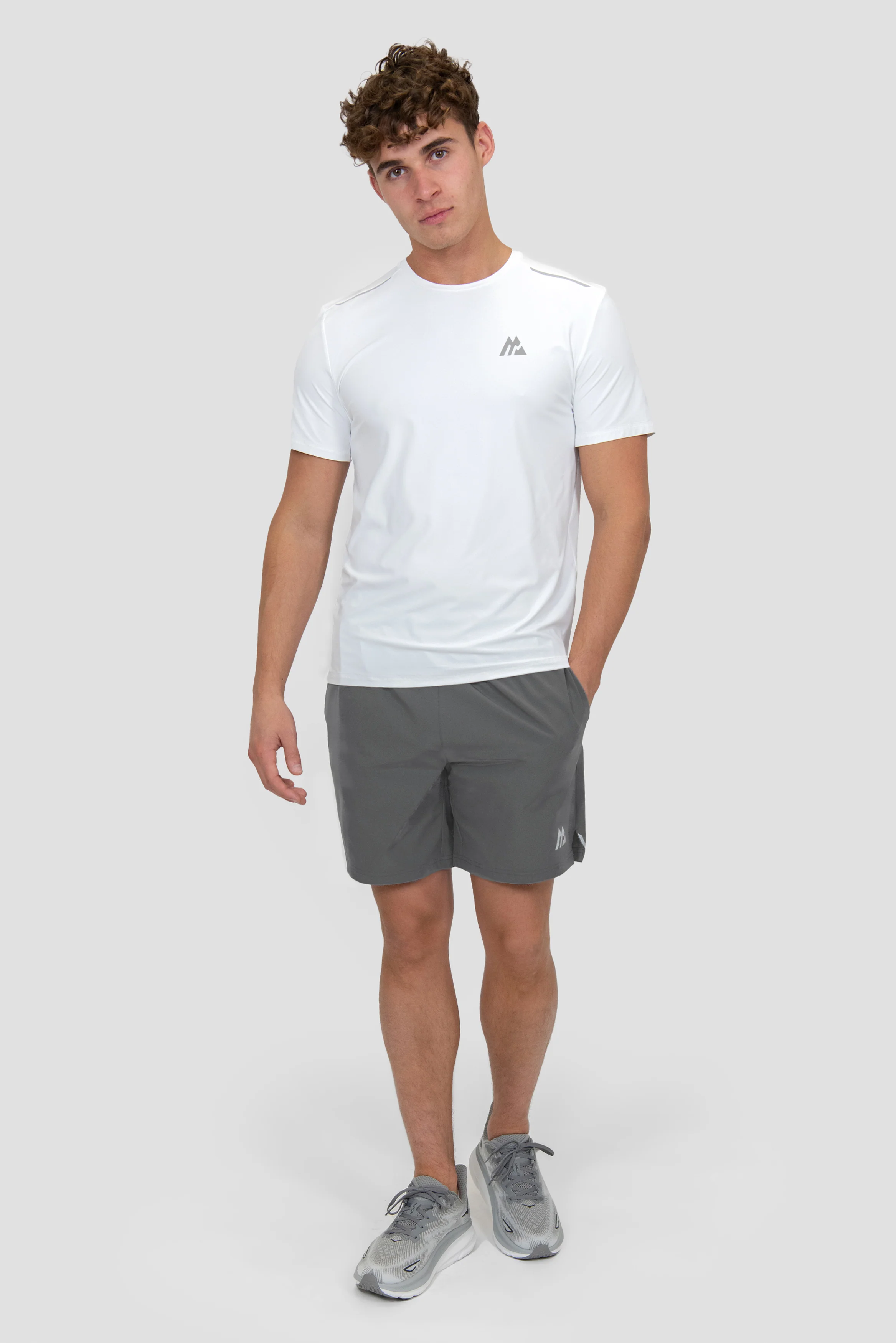 Fly 3.0 Short - Cement Grey - Image 5
