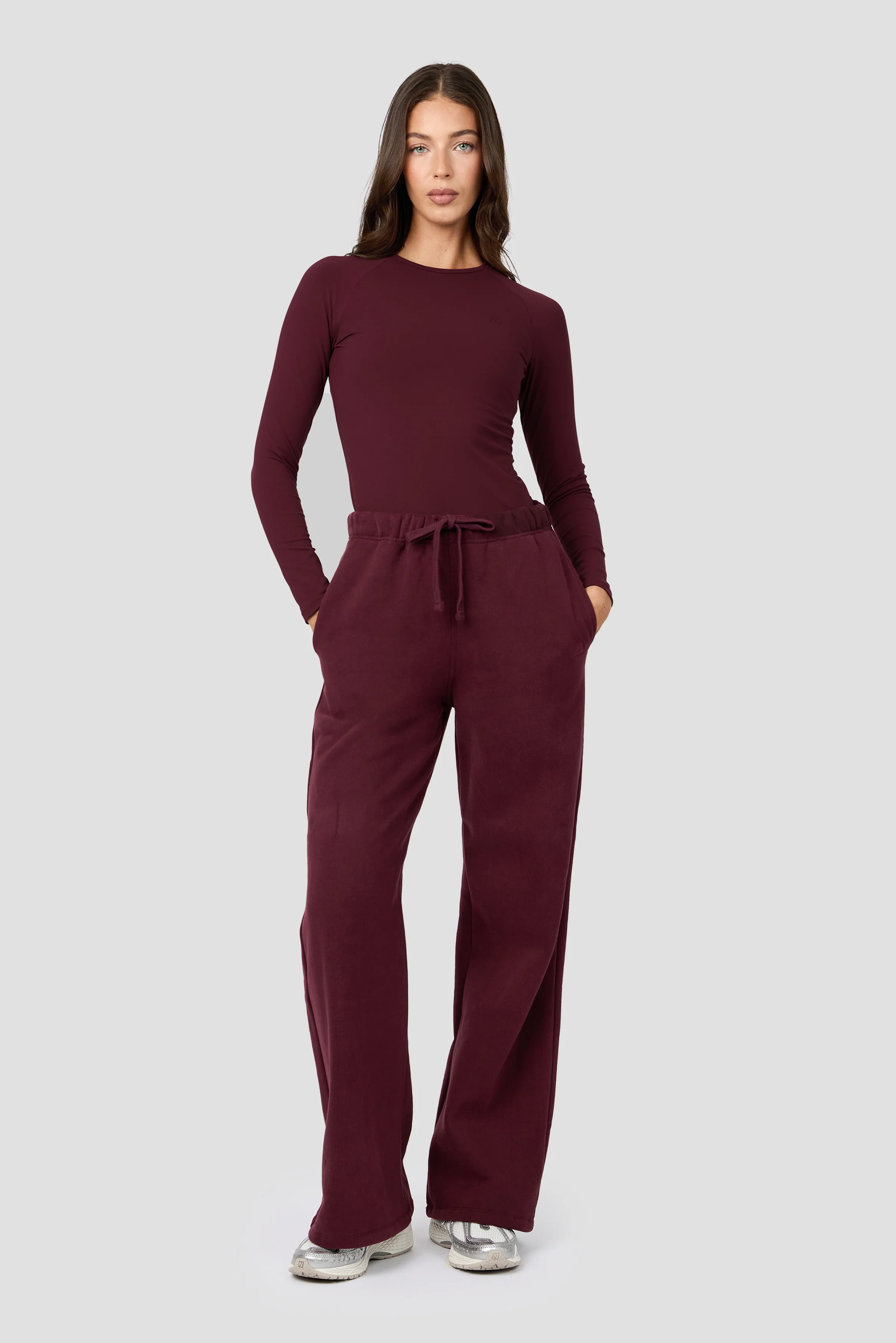 Form Fleece Wide Jogger - Malbec - Image 5
