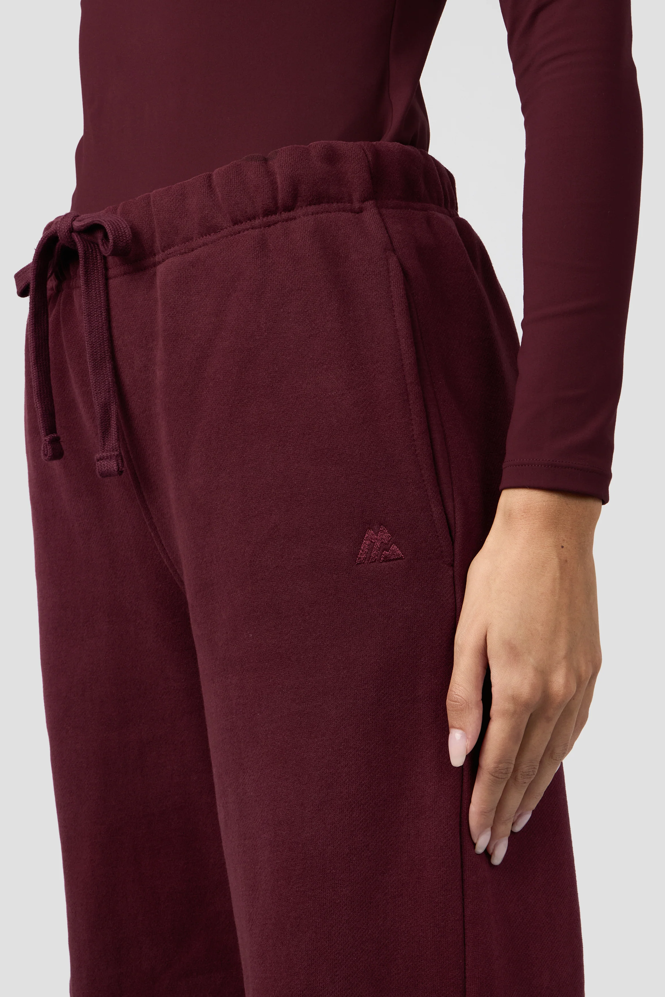 Form Fleece Wide Jogger - Malbec - Image 7