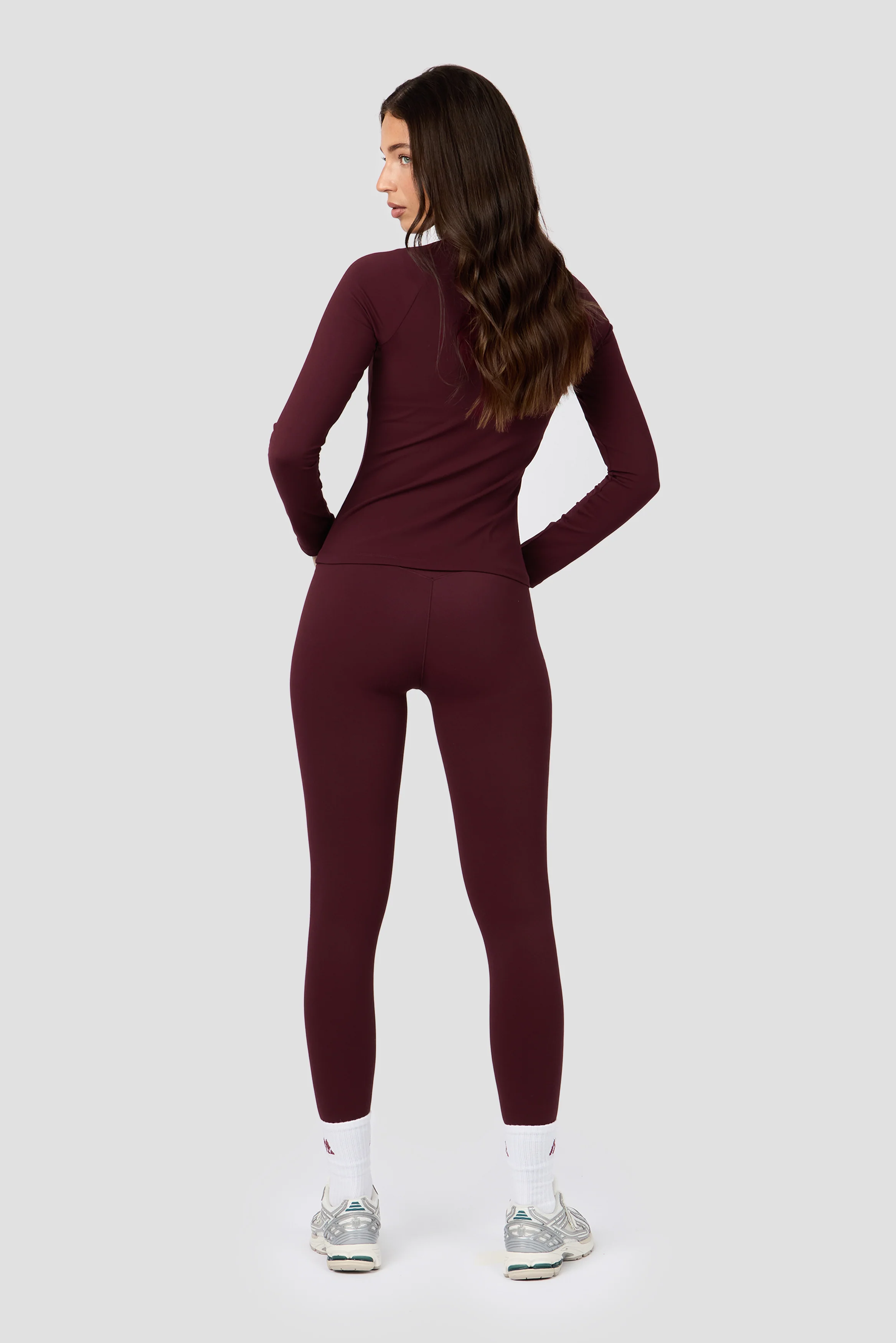 Form Full Zip - Malbec - Image 4