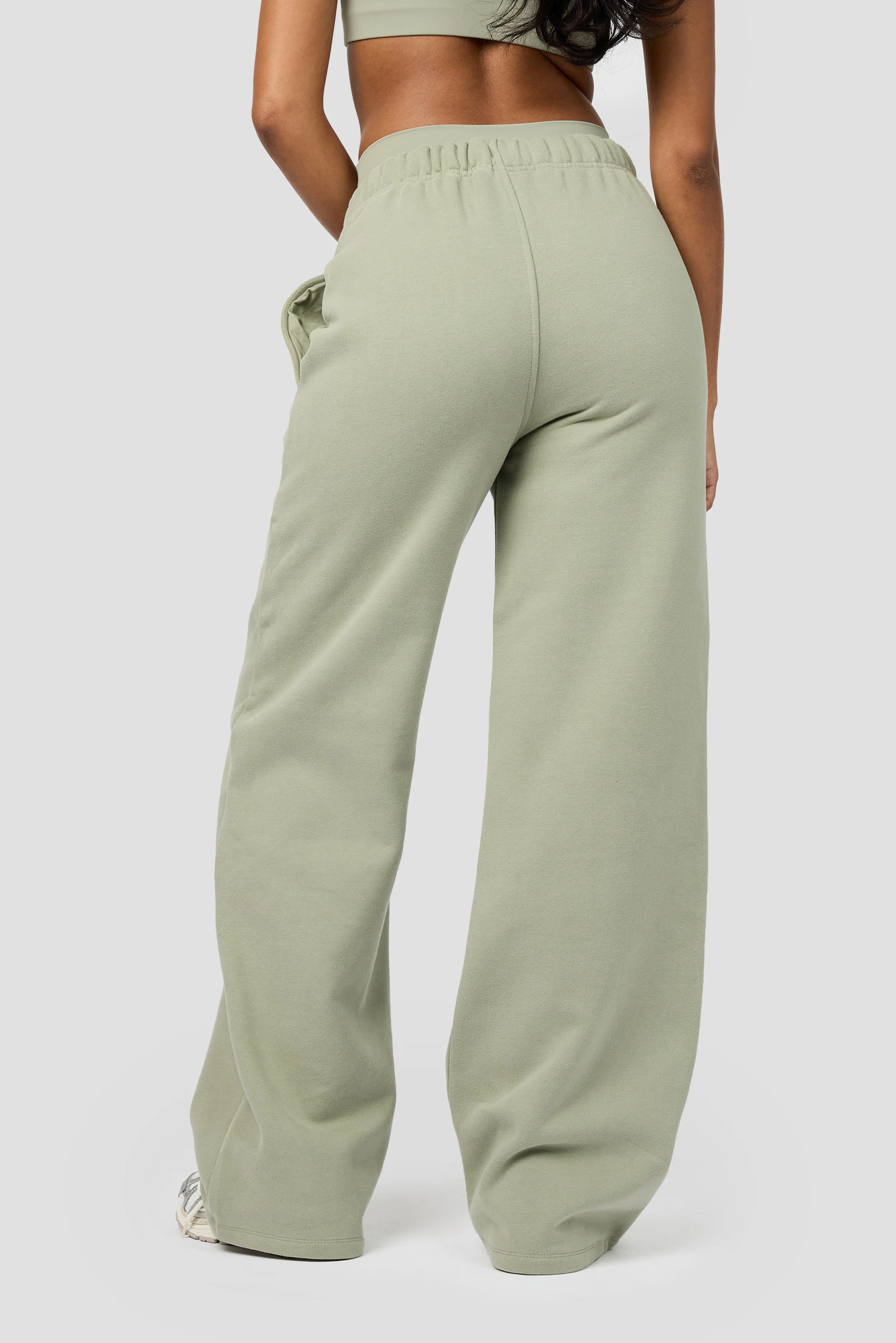 Form Fleece Wide Jogger - Herb - Image 4