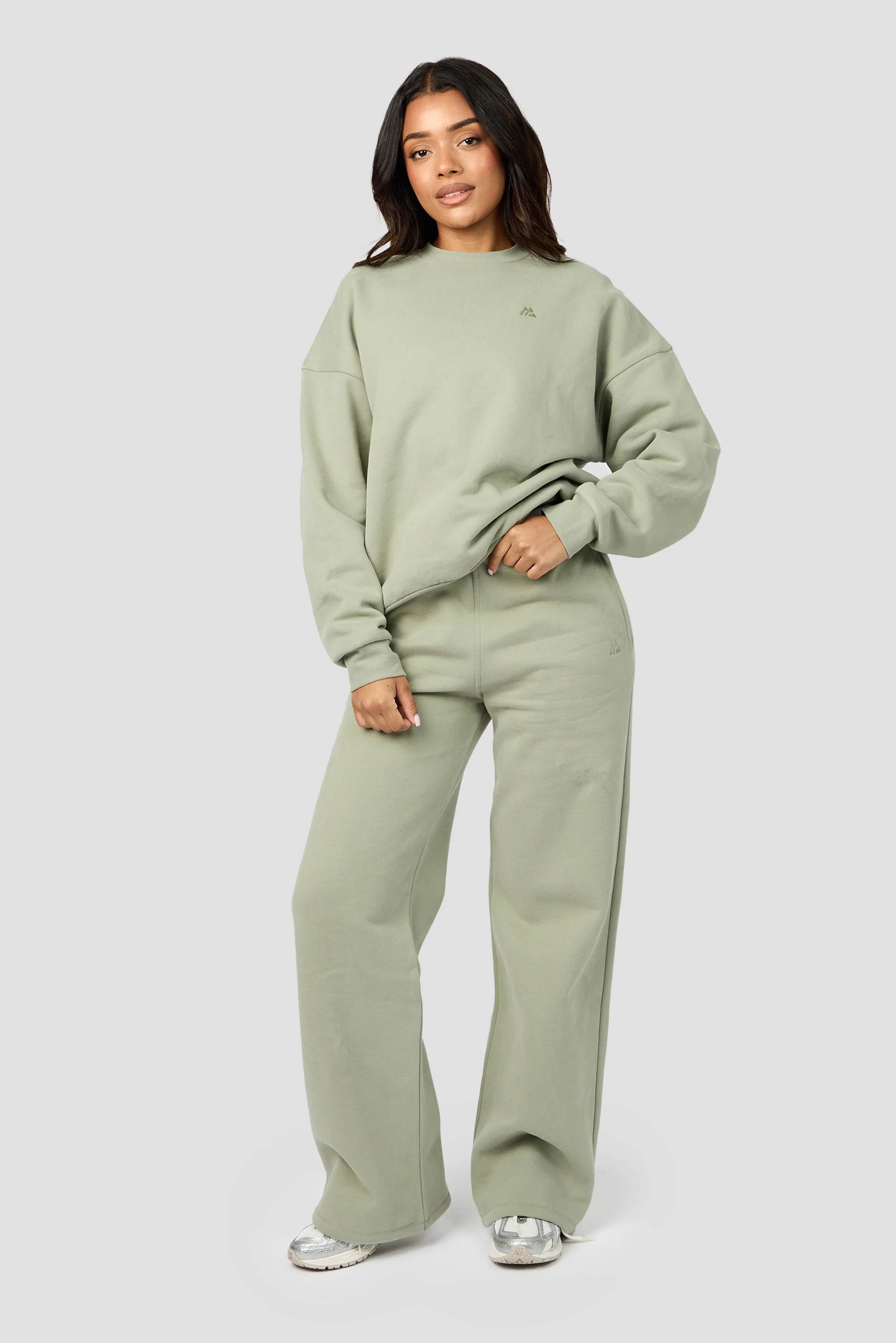 Form Fleece Wide Jogger - Herb - Image 7