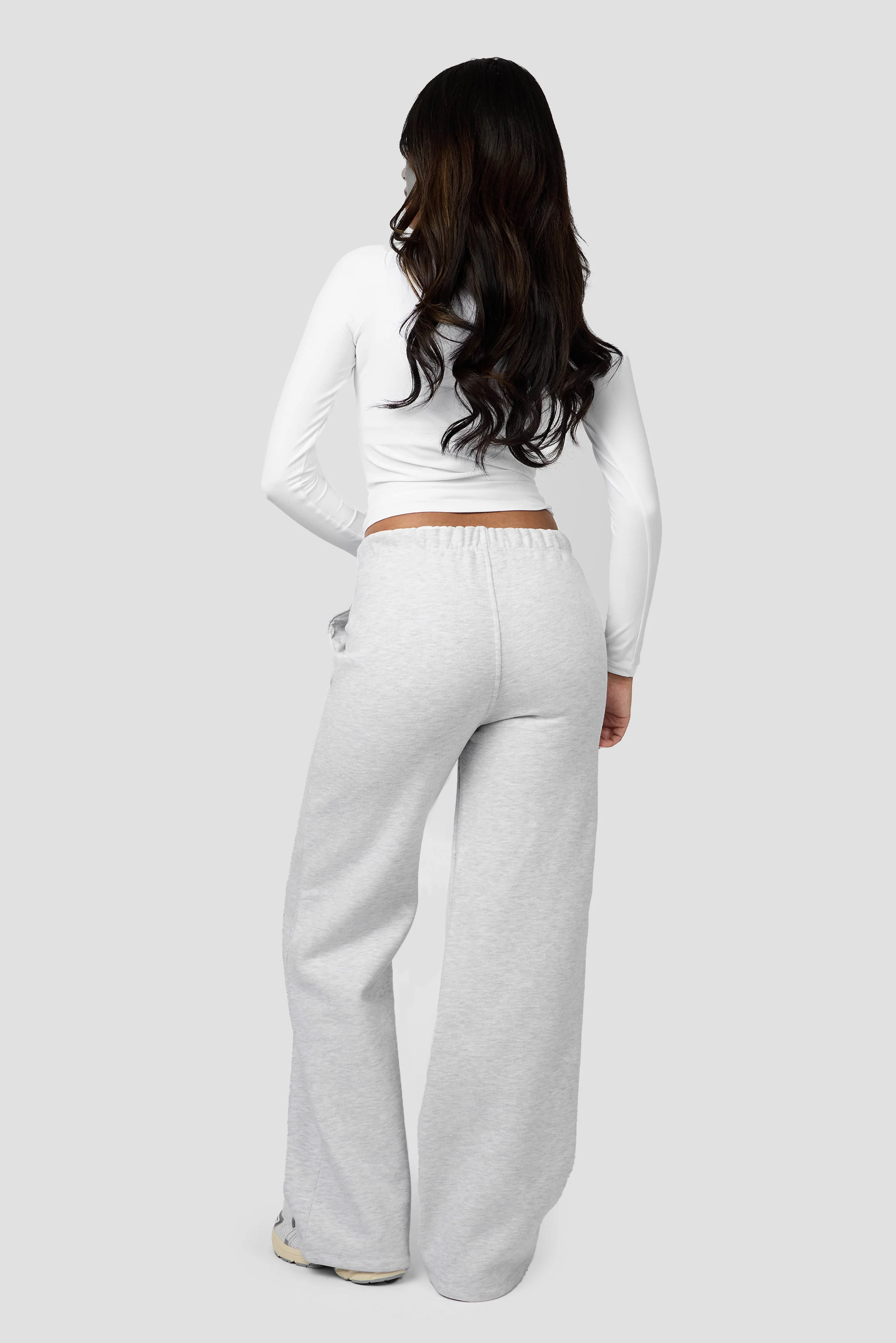 Form Fleece Wide Leg Jogger - Platinum Grey Marl - Image 6
