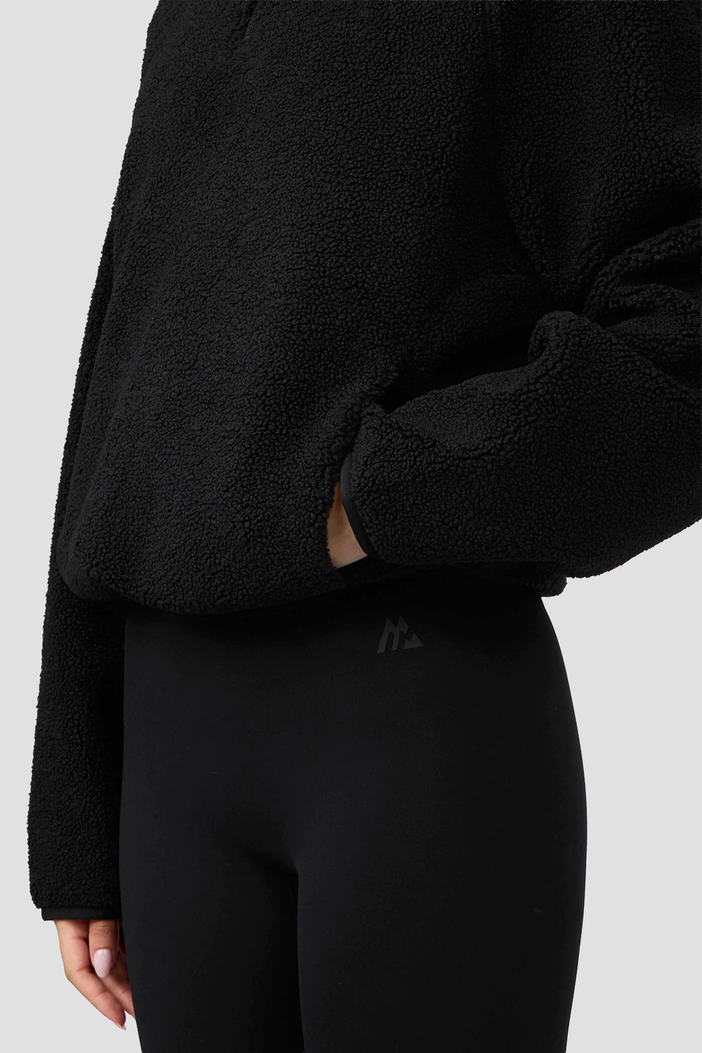 Hush Fleece - Black - Image 4