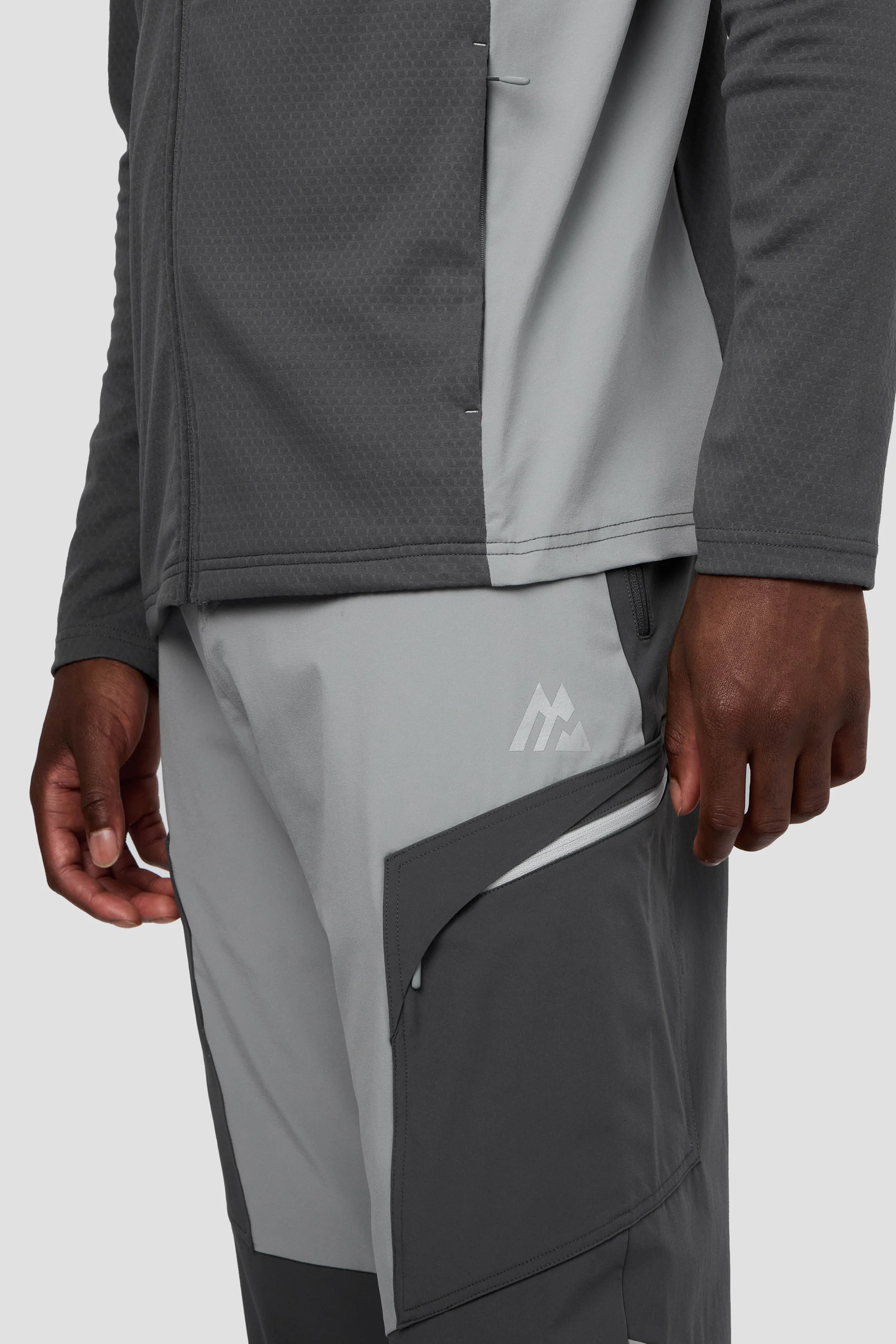 Montagne Pant - Cement Grey/Platinum Grey - Image 7