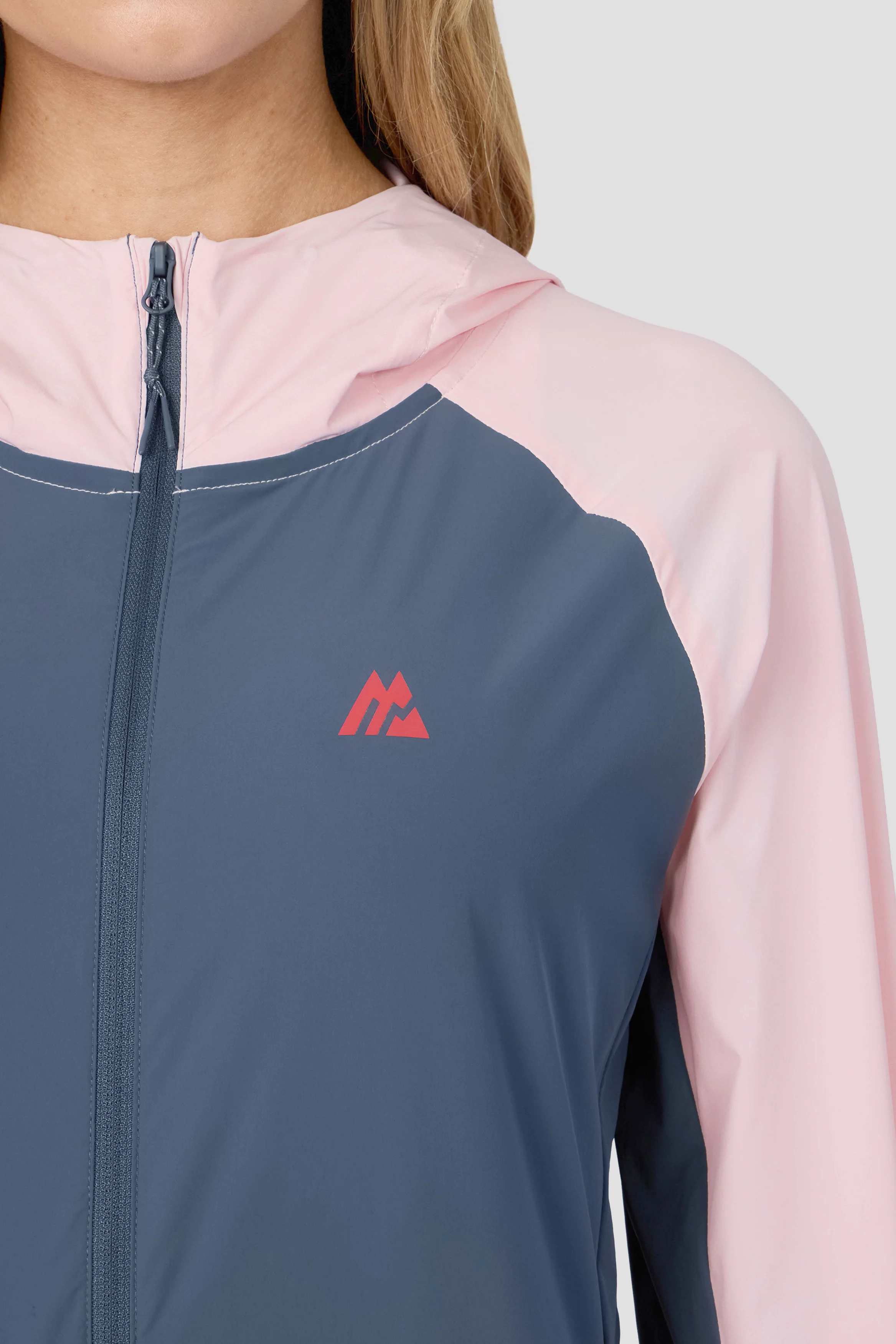 MTX Run Switch Windbreaker - Light Pink/Greyed Indigo - Image 3