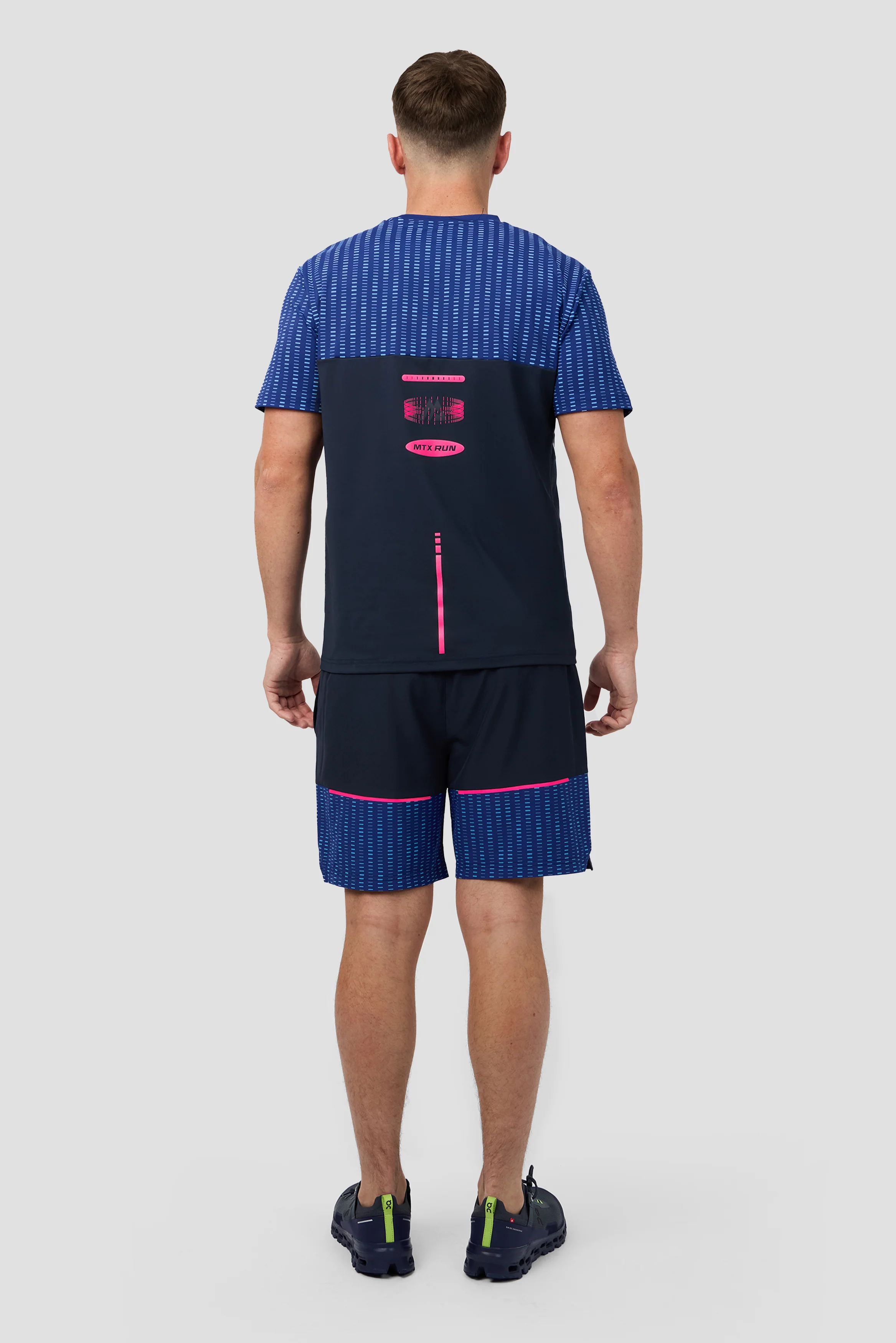 MTX Run Tempo T-Shirt - Marine Blue/Midnight Blue - Image 4