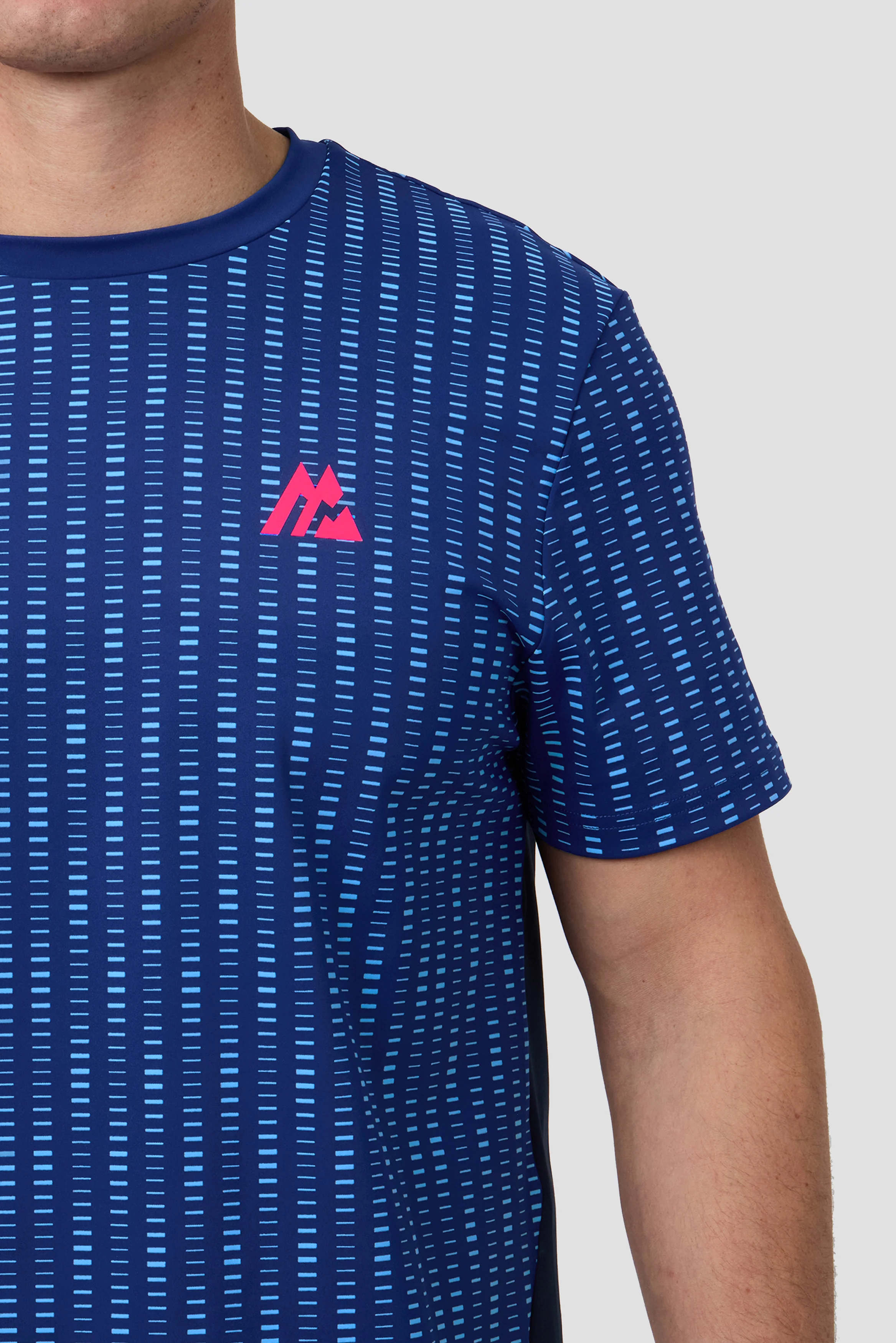 MTX Run Tempo T-Shirt - Marine Blue/Midnight Blue - Image 5