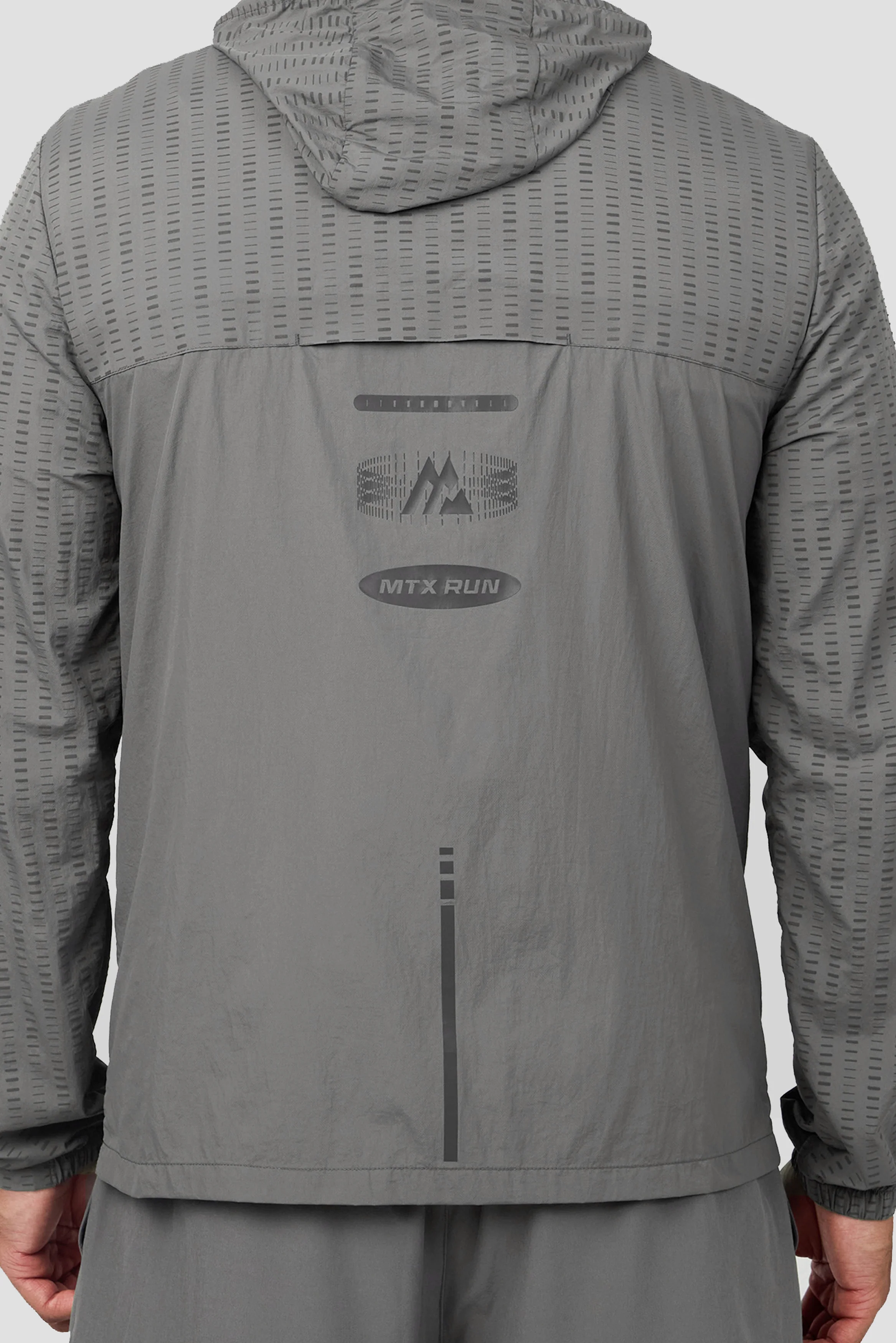 MTX Run Tempo Windbreaker - Cement Grey - Image 6