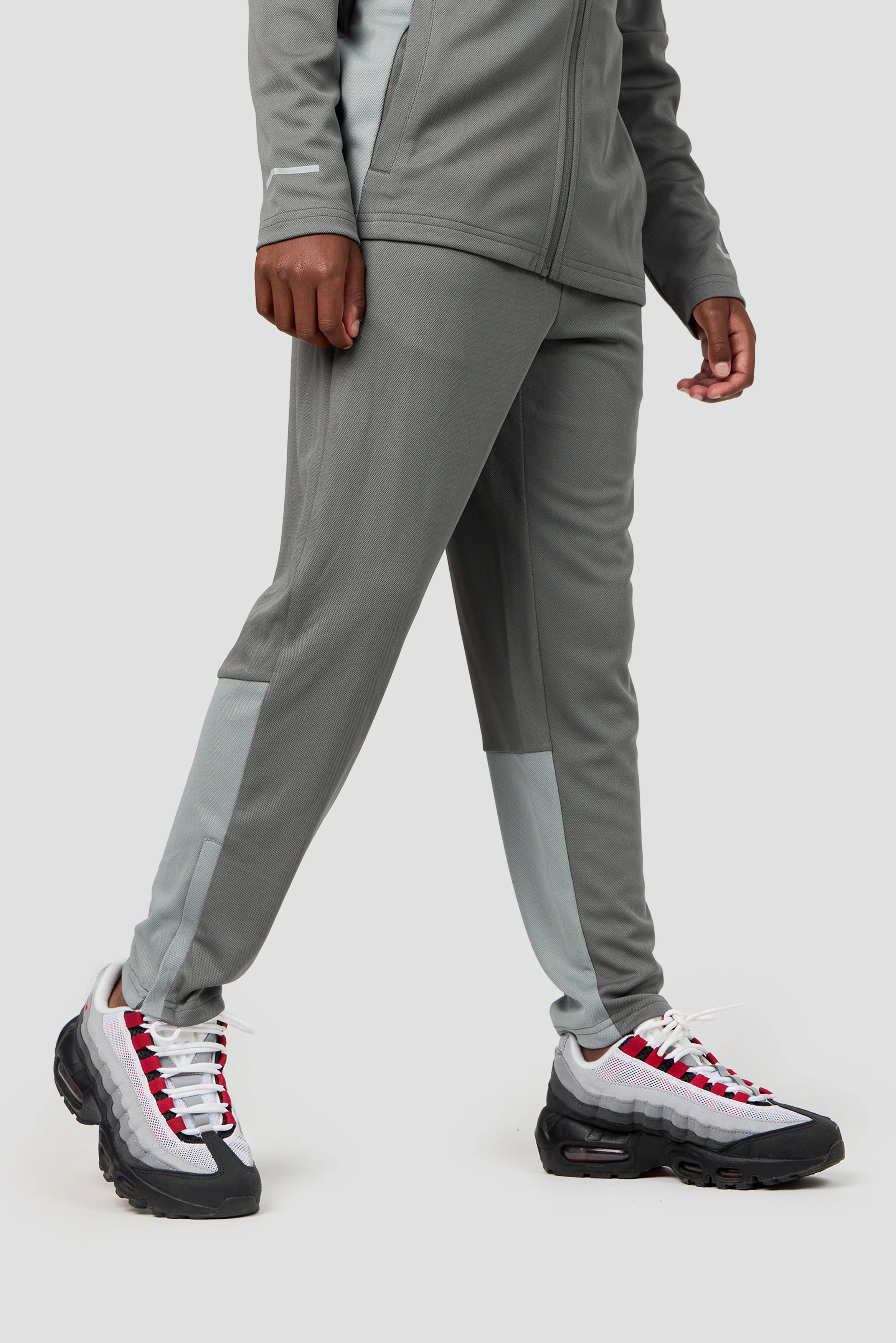 Boys Pace 2.0 Tracksuit Set - Cement Grey/Platinum Grey - Image 6