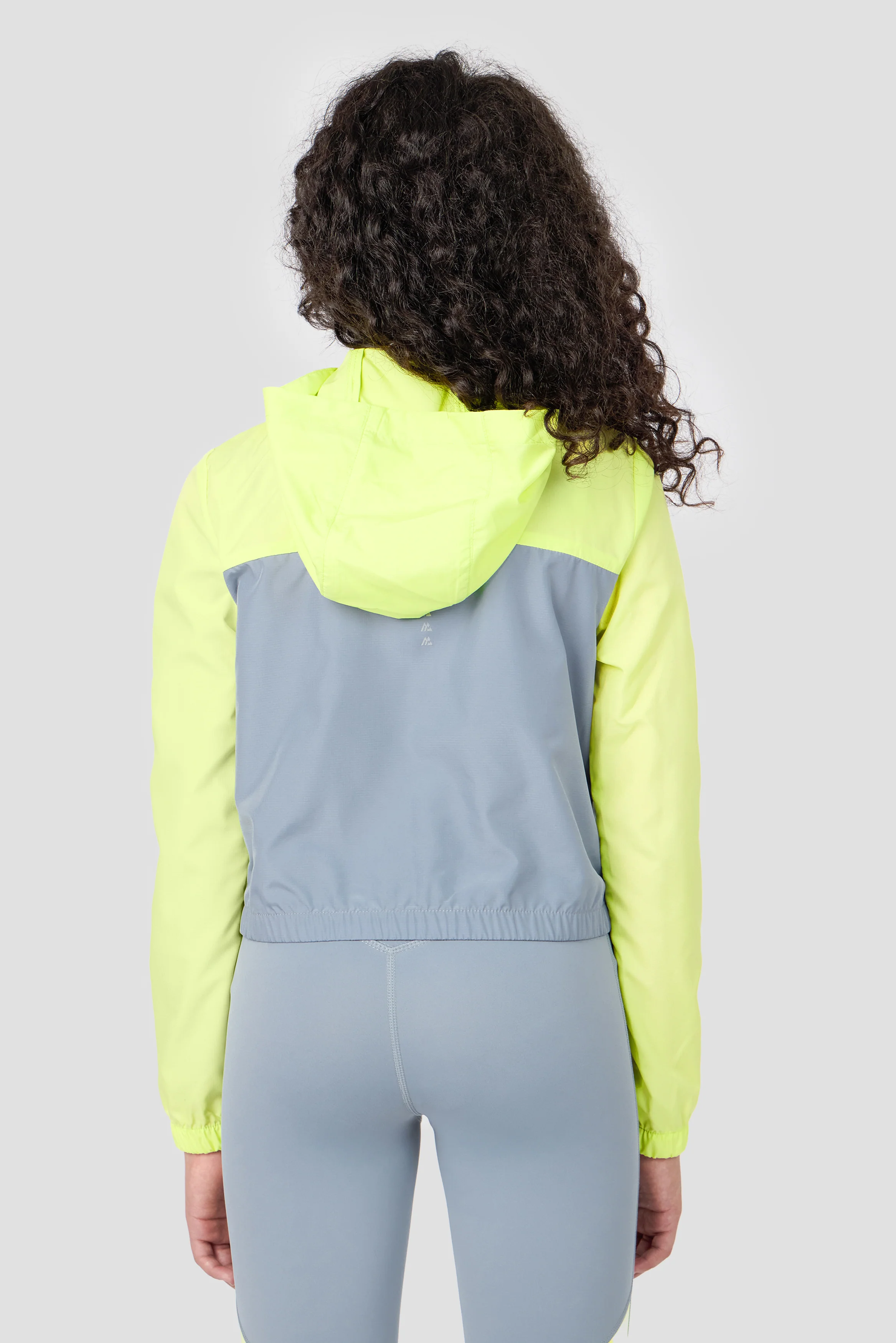 Girls Pace 2.0 Windbreaker - Citrus/Cadet Grey - Image 2