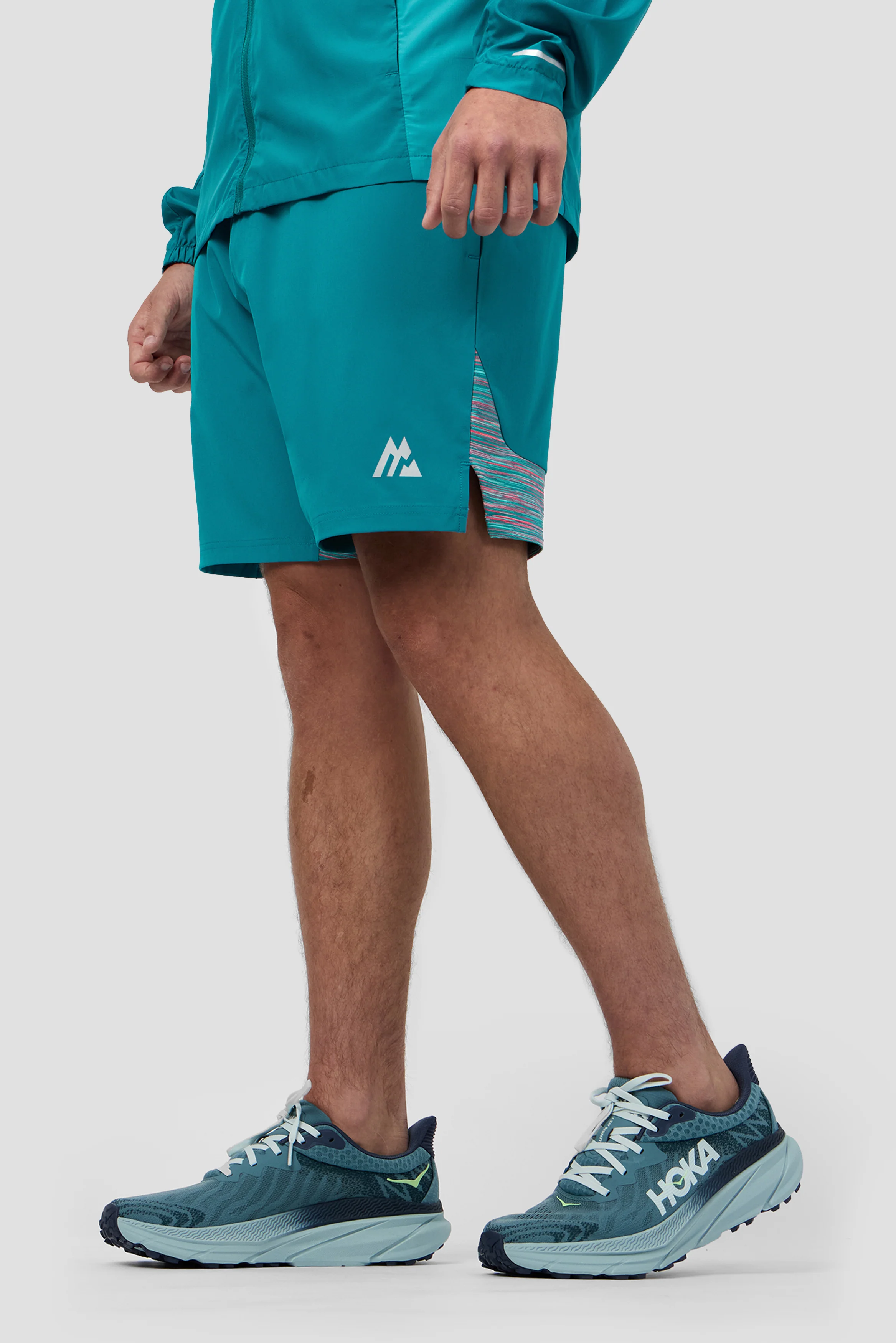 Trail Panel Short - Teal/Pink